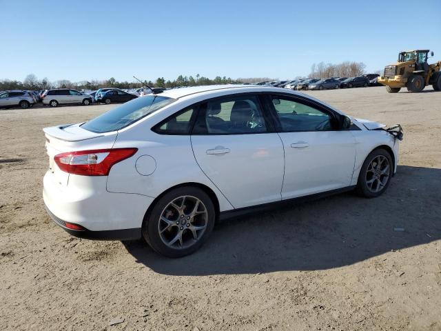 Photo 3 from auction – 2013 FORD FOCUS SE with VIN 1FADP3F29DL230010