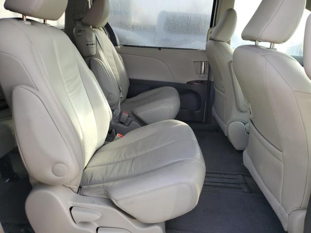 Photo 11 from auction – 2011 TOYOTA SIENNA XLE with VIN 5TDYK3DC1BS136060