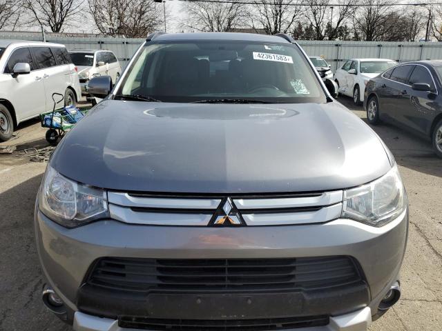 Photo 5 from auction – 2015 MITSUBISHI OUTLANDER with VIN JA4AZ3A32FZ010161