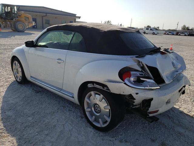 Photo 2 from auction – 2014 VOLKSWAGEN BEETLE with VIN 3VW5L7AT7EM817854