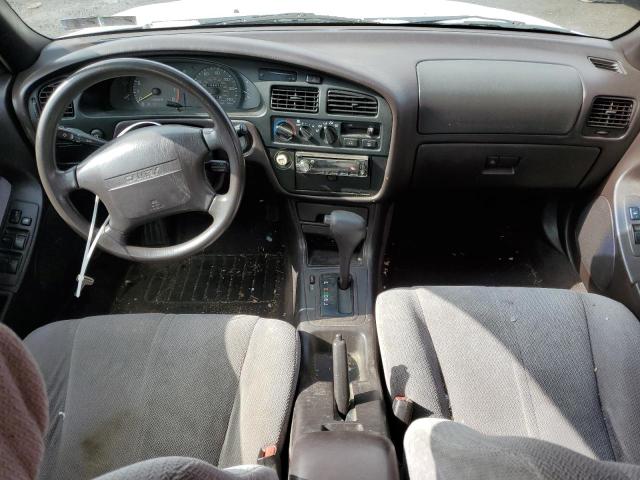 Photo 8 from auction – 1995 TOYOTA CAMRY LE with VIN 4T1SK12E5SU576885