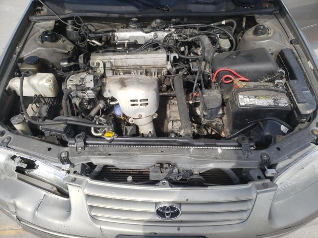 Photo 11 from auction – 1998 TOYOTA CAMRY with VIN JT2BG22K7W0125190