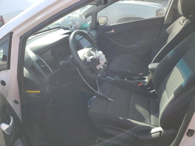 Photo 7 from auction – 2018 KIA FORTE LX with VIN 3KPFL4A79JE274830