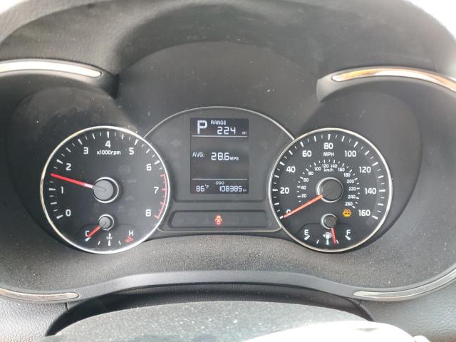 Photo 9 from auction – 2018 KIA FORTE LX with VIN 3KPFK4A79JE260235