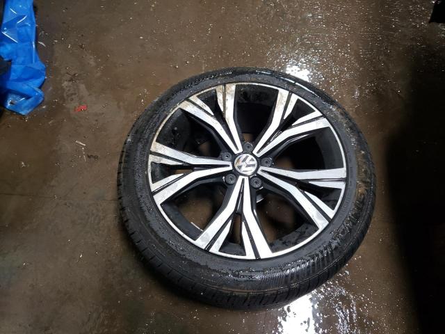 Photo 12 from auction – 2021 VOLKSWAGEN PASSAT SE with VIN 1VWSA7A37MC004796