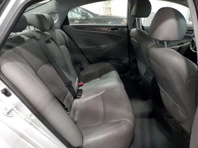 Photo 10 from auction – 2014 HYUNDAI SONATA HYB with VIN KMHEC4A42EA111667