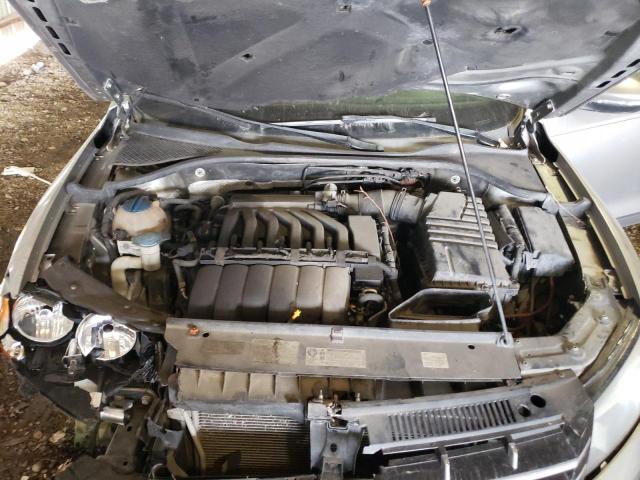 Photo 11 from auction – 2012 VOLKSWAGEN PASSAT SEL with VIN 1VWCM7A39CC009153