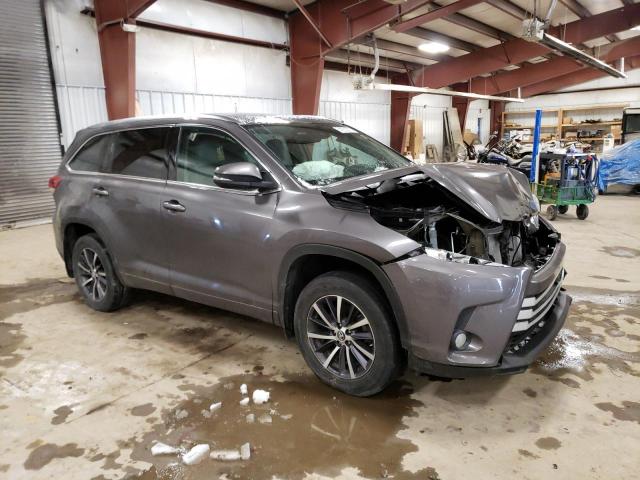 Photo 4 from auction – 2017 TOYOTA HIGHLANDER with VIN 5TDJZRFH0HS412357