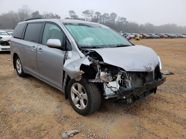 Photo 4 from auction – 2013 TOYOTA SIENNA LE with VIN 5TDKK3DC6DS325098
