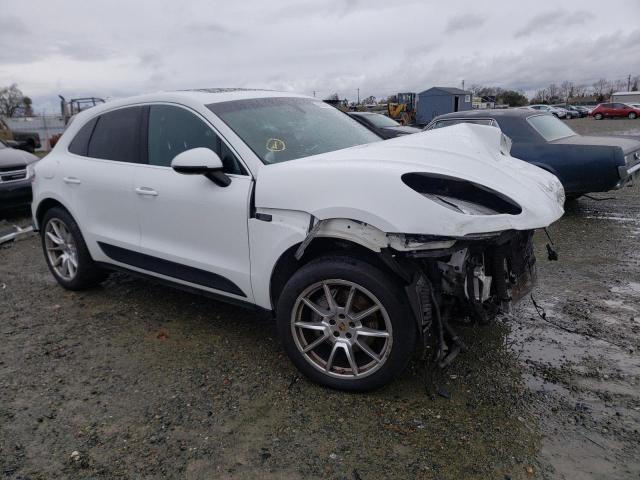 Photo 4 from auction – 2016 PORSCHE MACAN S with VIN WP1AB2A52GLB46072