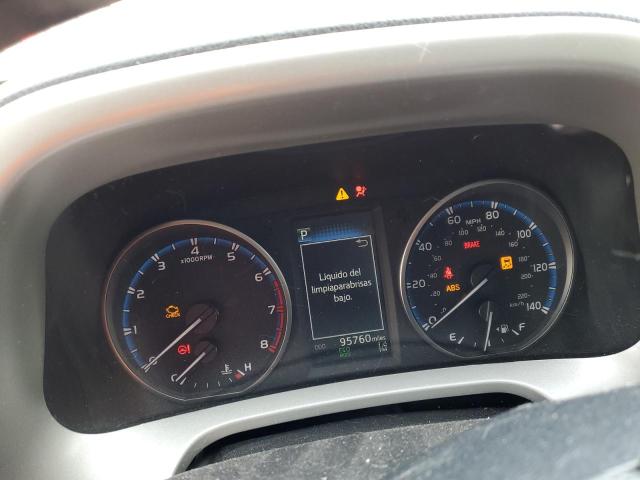 Photo 9 from auction – 2018 TOYOTA RAV4 LE with VIN 2T3BFREV8JW715802