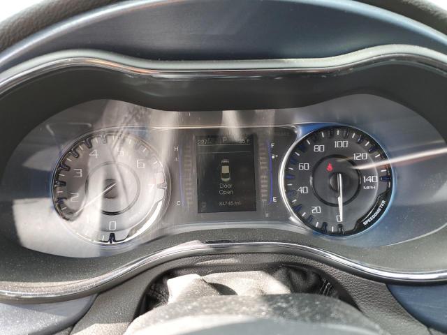 Zdjęcie 9 z aukcji – 2015 CHRYSLER 200 S z VIN 1C3CCCDGXFN693916