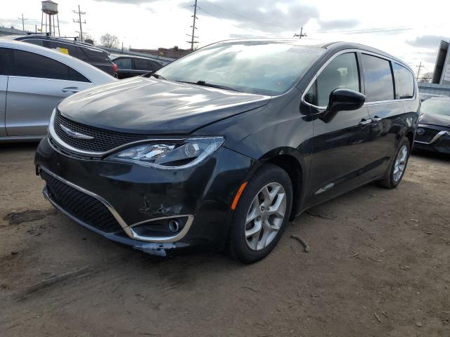 CHRYSLER PACIFICA T 2018 with VIN 2C4RC1FGXJR322967 - Photo from auction