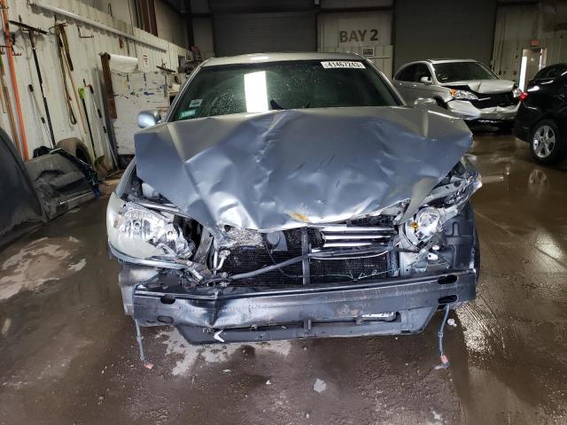 Photo 5 from auction – 2005 TOYOTA CAMRY LE with VIN 4T1BF30K75U619376