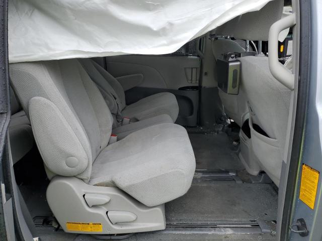 Photo 11 from auction – 2014 TOYOTA SIENNA LE with VIN 5TDKK3DC9ES489351