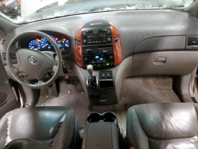 Photo 8 from auction – 2006 TOYOTA SIENNA XLE with VIN 5TDBA22C46S068445