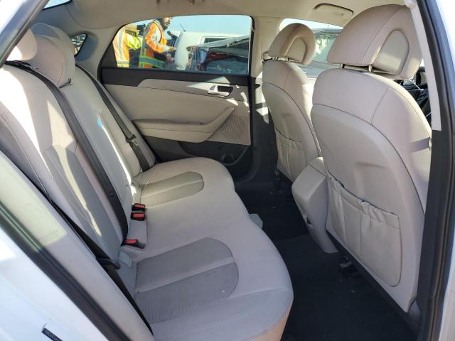 Photo 10 from auction – 2017 HYUNDAI SONATA SE with VIN 5NPE24AF6HH507073