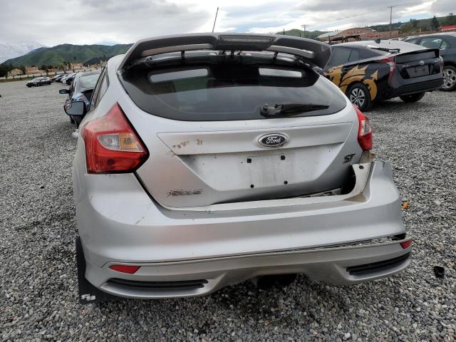 Photo 6 from auction – 2013 FORD FOCUS ST with VIN 1FADP3L94DL145190