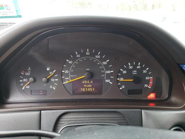 Photo 9 from auction – 2001 MERCEDES-BENZ E 320 with VIN WDBJF65J51B289453