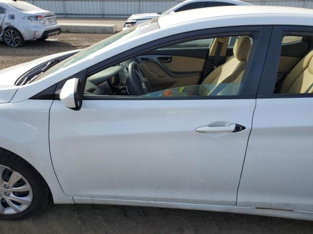 Photo 7 from auction – 2011 HYUNDAI ELANTRA GL with VIN 5NPDH4AE8BH035628