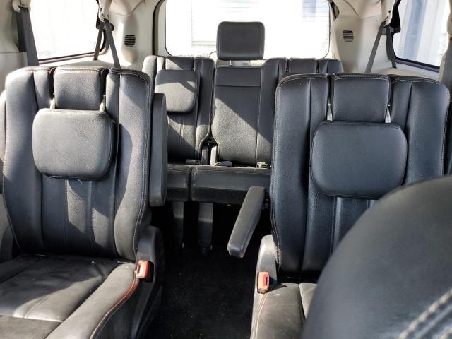 Photo 10 from auction – 2016 CHRYSLER TOWN & COU with VIN 2C4RC1BG7GR120893