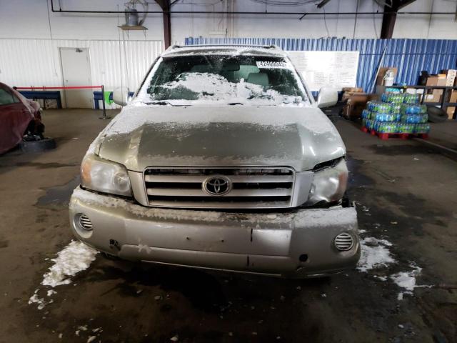 Photo 5 from auction – 2004 TOYOTA HIGHLANDER with VIN JTEEP21A340058190