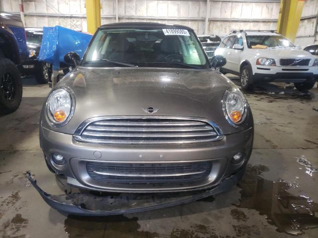 Photo 5 from auction – 2011 MINI COOPER with VIN WMWSU3C58BT252602