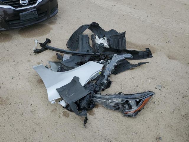 Photo 12 from auction – 2020 TOYOTA COROLLA LE with VIN JTDEPRAE7LJ070965