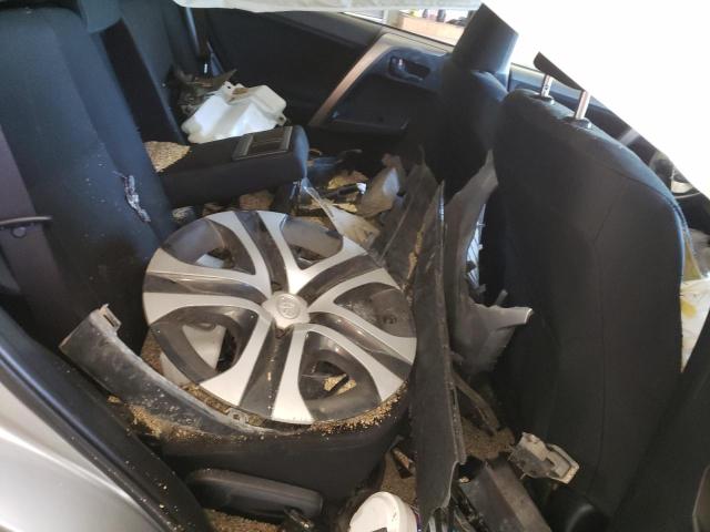 Photo 11 from auction – 2018 TOYOTA RAV4 LE with VIN JTMBFREV1JJ208366