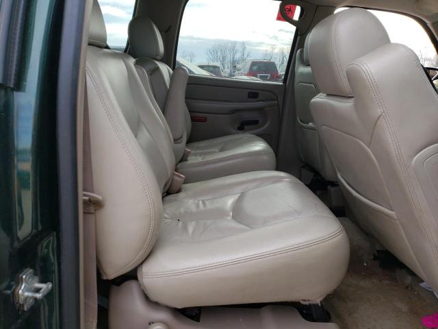 Photo 11 from auction – 2004 CHEVROLET SUBURBAN with VIN 3GNFK16Z046304227