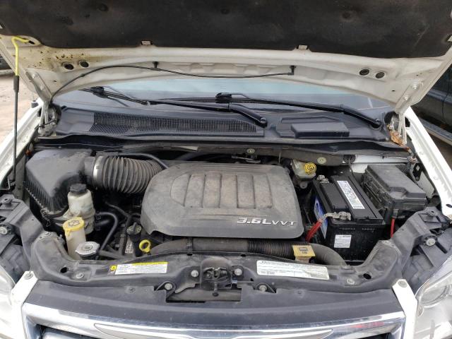 Photo 12 from auction – 2011 CHRYSLER TOWN & COU with VIN 2A4RR6DG4BR630601