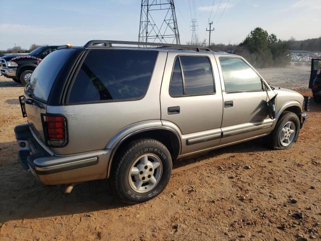 Photo 3 from auction – 1998 CHEVROLET BLAZER with VIN 1GNDT13W1W2154767
