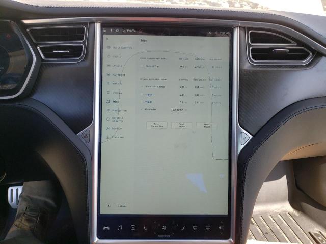 Photo 9 from auction – 2014 TESLA MODEL S with VIN 5YJSA1H12EFP28615
