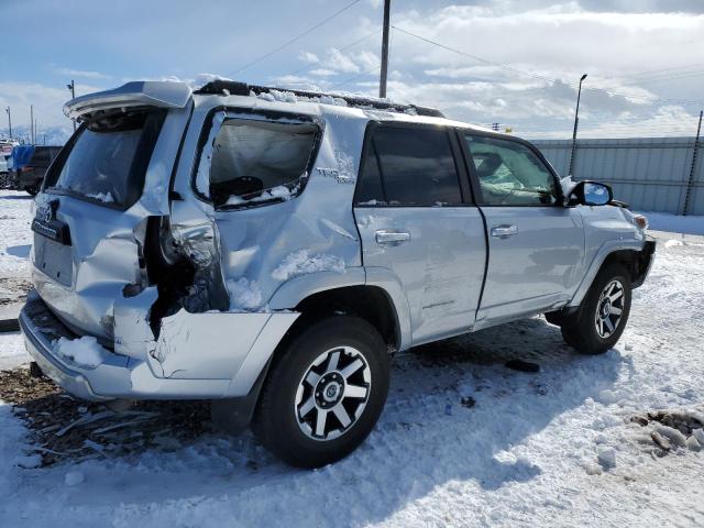 Photo 3 from auction – 2019 TOYOTA 4RUNNER SR with VIN JTEBU5JR6K5693651