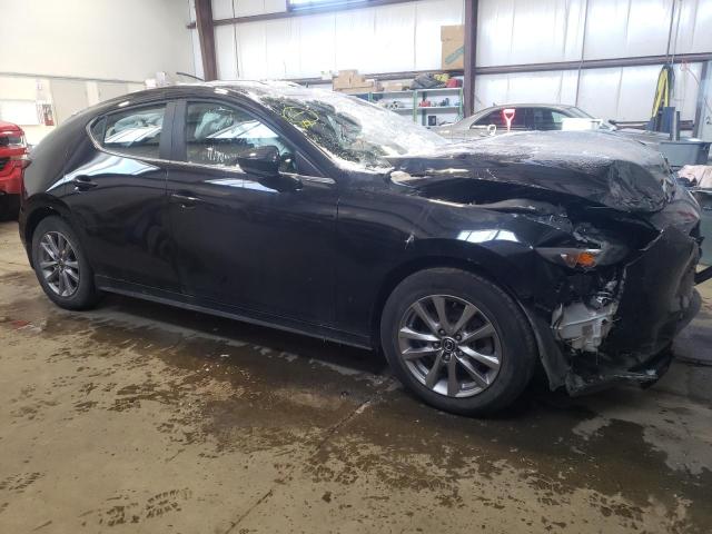 Photo 4 from auction – 2019 MAZDA 3 PREFERRE with VIN JM1BPBLM0K1134308