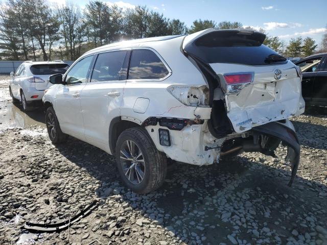 Photo 2 from auction – 2016 TOYOTA HIGHLANDER with VIN 5TDJKRFHXGS352204