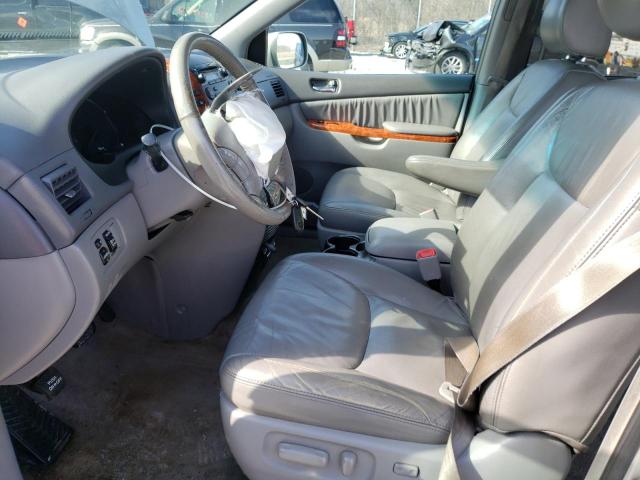 Photo 7 from auction – 2010 TOYOTA SIENNA XLE with VIN 5TDYK4CC2AS310899