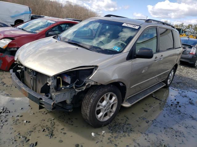 TOYOTA SIENNA LE 2005 with VIN 5TDBA23C95S030058 - Photo from auction