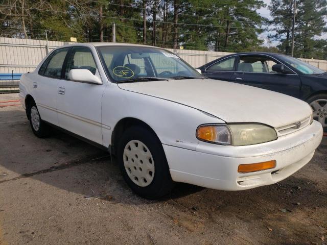 Photo 4 from auction – 1995 TOYOTA CAMRY with VIN 4T1SK12E3SU526180