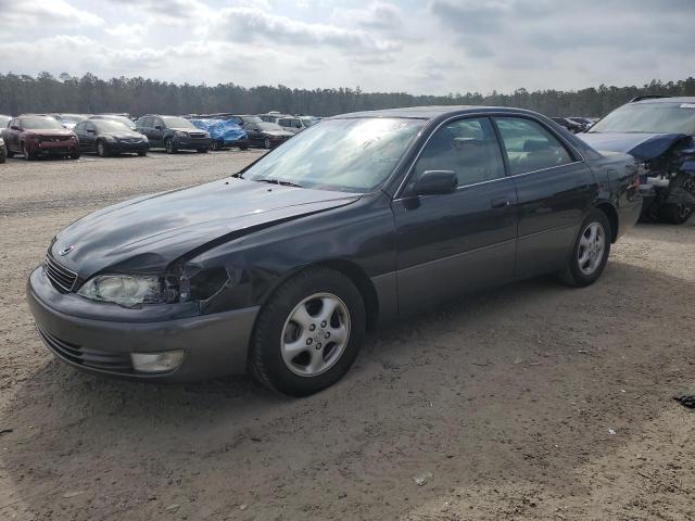 LEXUS ES 300 1999 with VIN JT8BF28GXX5053353 - Photo from auction