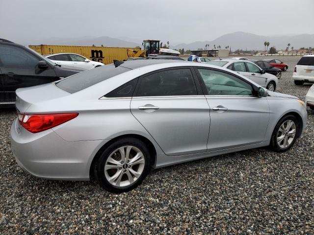 Photo 3 from auction – 2012 HYUNDAI SONATA SE with VIN 5NPEC4AC7CH441824