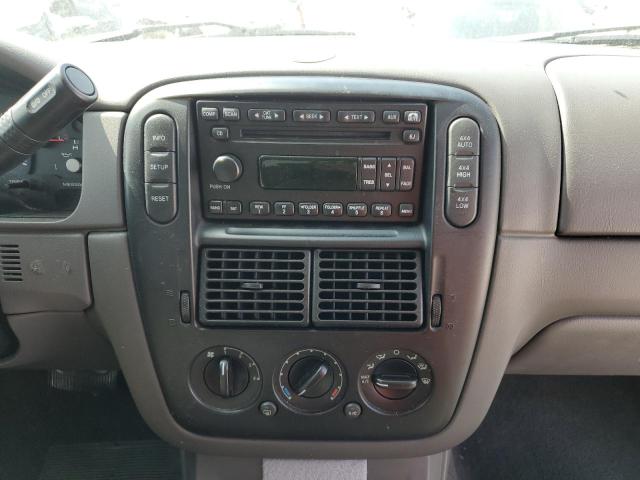 Photo 13 from auction – 2005 FORD EXPLORER X with VIN 1FMZU72K35ZA77575