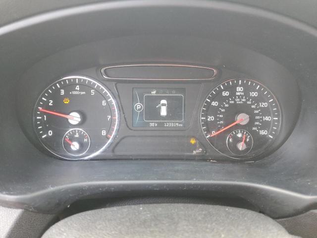 Photo 9 from auction – 2016 KIA SORENTO EX with VIN 5XYPHDA53GG087776