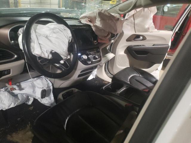 Photo 8 from auction – 2017 CHRYSLER PACIFICA T with VIN 2C4RC1BG8HR572515