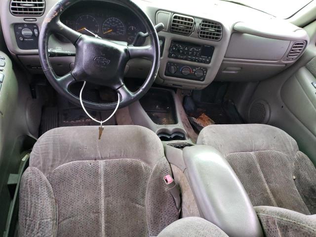 Photo 8 from auction – 2001 CHEVROLET BLAZER with VIN 1GNCS13W612117169