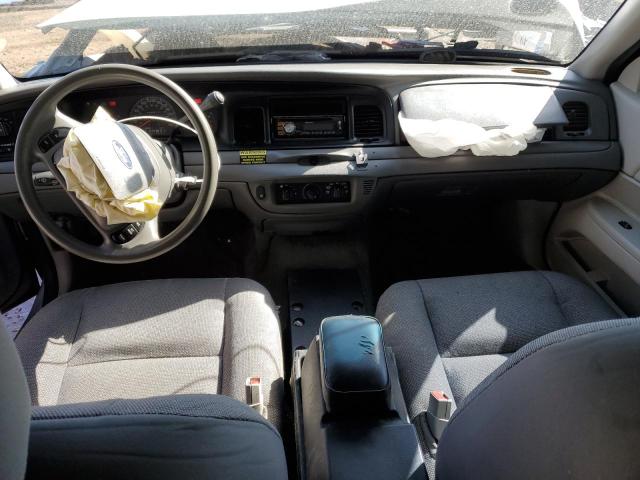 Photo 8 from auction – 2004 FORD CROWN VICT with VIN 2FAFP71W44X160140