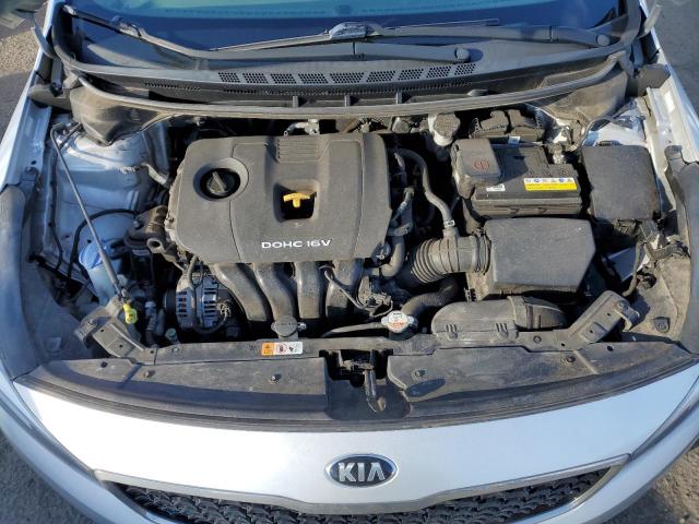 Photo 11 from auction – 2017 KIA FORTE LX with VIN 3KPFL4A72HE042967