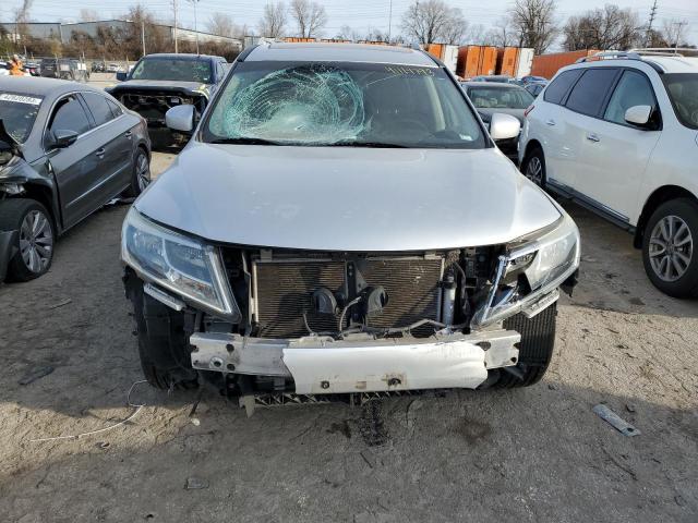 Photo 5 from auction – 2015 NISSAN PATHFINDER with VIN 5N1AR2MN0FC716959