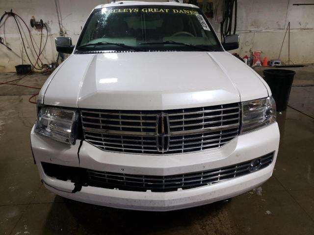 Photo 5 from auction – 2010 LINCOLN NAVIGATOR with VIN 5LMJJ3J57AEJ10537