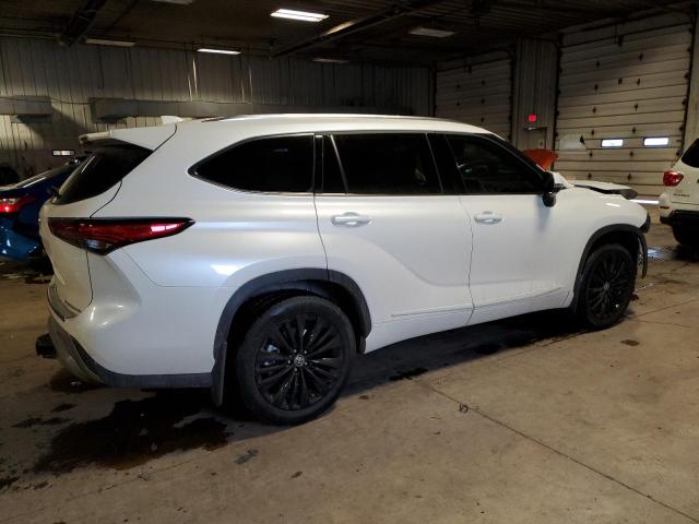 Photo 3 from auction – 2021 TOYOTA HIGHLANDER with VIN 5TDFZRBH3MS112379